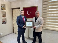 Ünye Ticaret Borsası Başkanı Mustafa Uslu Mazbatasını Aldı