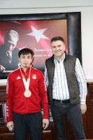 MİLLİ SPORCUMUZ BORSAMIZDA