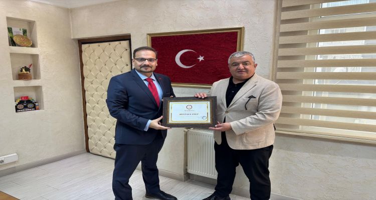 Ünye Ticaret Borsası Başkanı Mustafa Uslu Mazbatasını Aldı